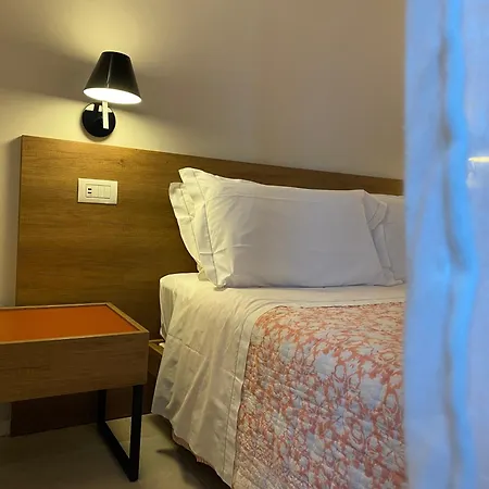 Guest house Amirooms