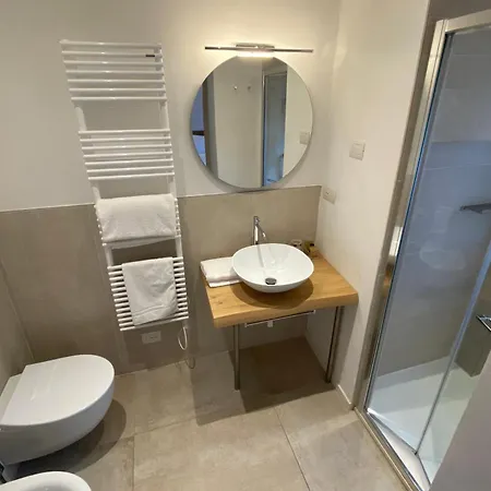Pensjonat Amirooms 4*