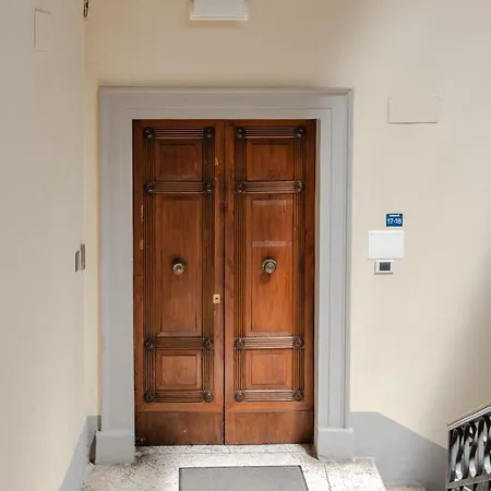 Pensjonat Amirooms 4*