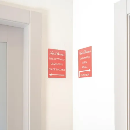 Amirooms Pensjonat 4*
