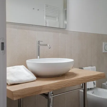 Pensjonat Amirooms 4*