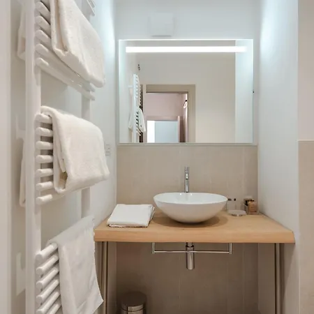 Amirooms Pensjonat 4*