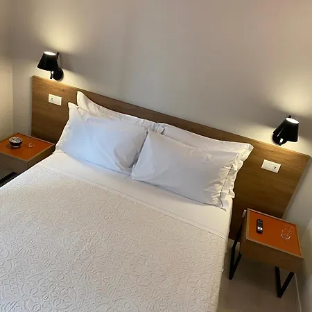 Amirooms